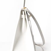 Authentic Hermès Kelly Bag GHW Shoulder Strap secondhand authentic designer luxury bags high-end labels online safe shopping webshop Antwerp Belgium LabelLOV fashion style