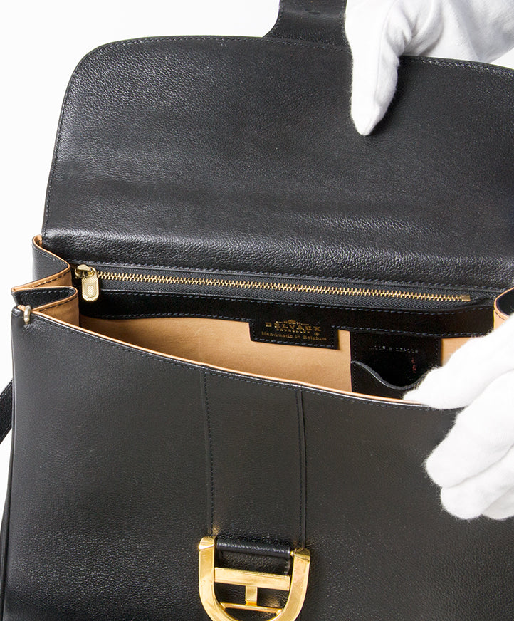 Delvaux Black Brillant MM with Strap second hand authentic safe online shopping webshop LabelLOV Belgium Antwerp luxury brands bags high-end labels designer fashion