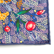 Koop de mooiste Hermes sjaals aan de beste prijs bij Labellov Antwerpen, de online webshop voor designer luxe goederen.