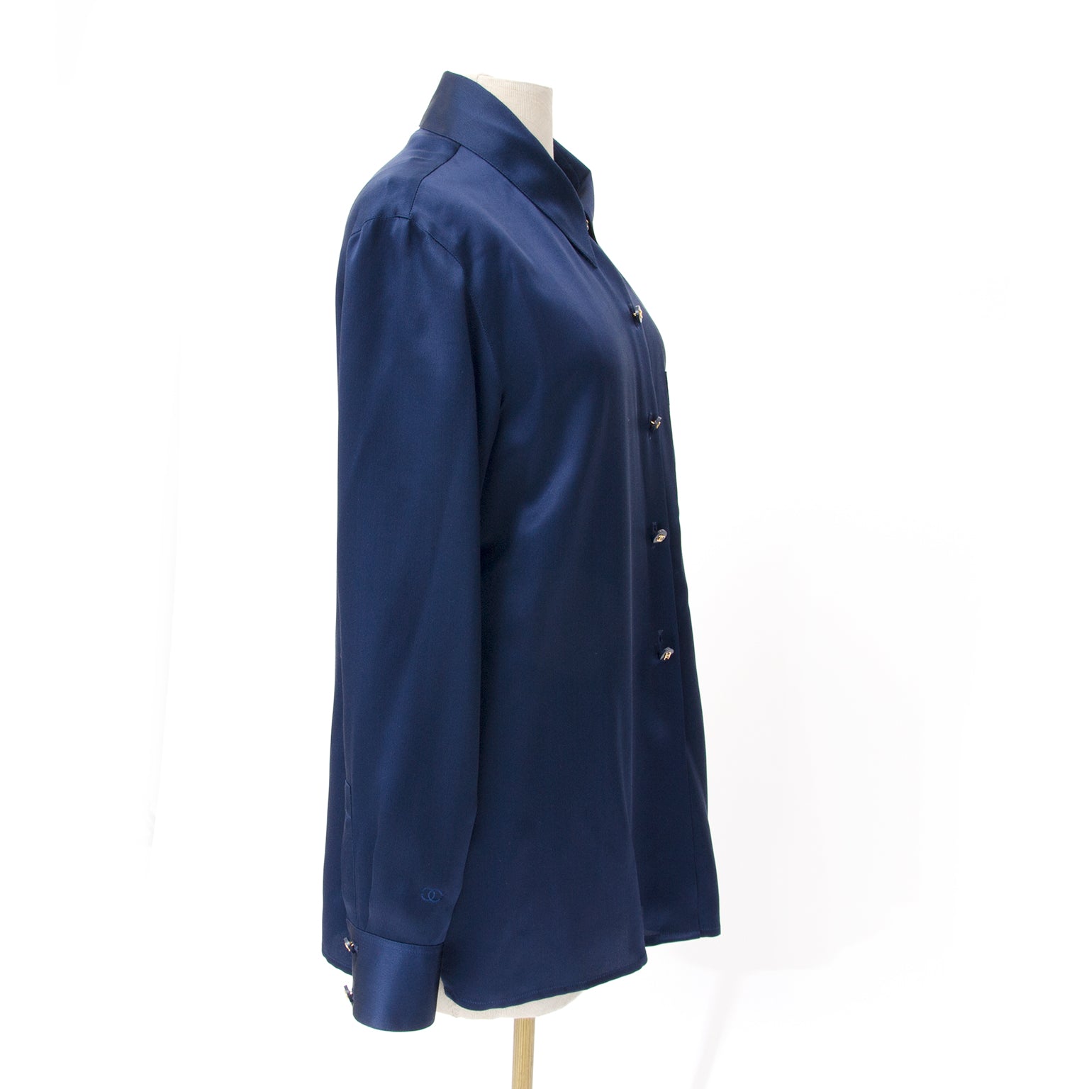 Chanel Navy Blue Silk Blouse te koop aangeboden tweedehands designer kelding site labellov europe