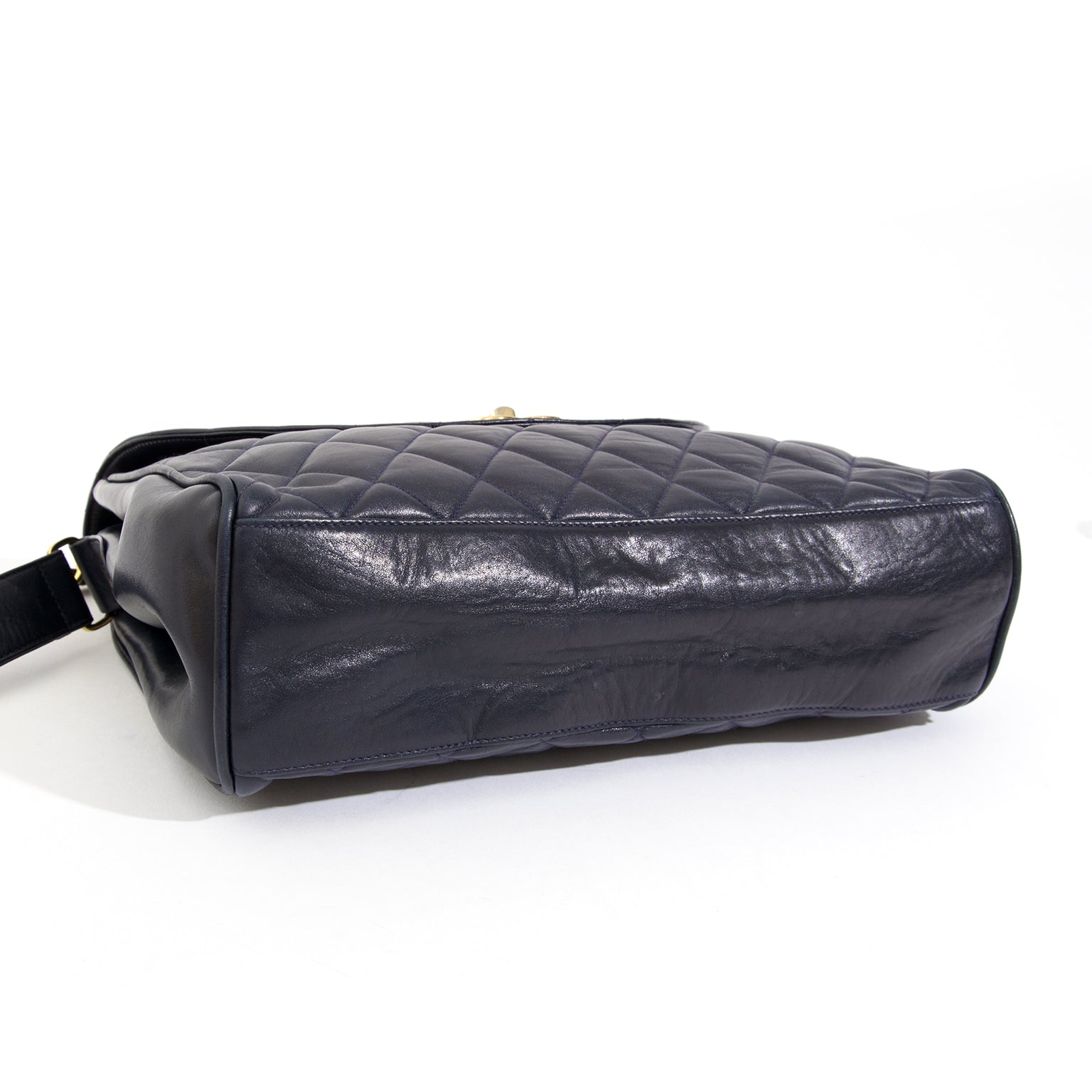 shop safe online secondhand designer chanel handbag golden chain best price