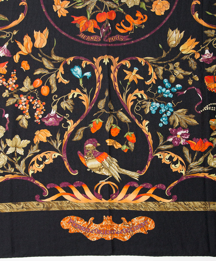 Hermes 140Cm Pierre D'Orient Et D'Occident Silk Scarf. acheter en ligne authentic second main, occasion hermes echarpes Sur Mon Carré
