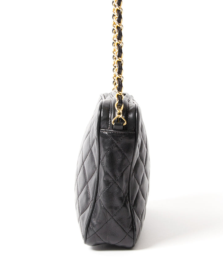 Chanel Quilted Tassel Bag seconde main authentique en ligne shopping webshop Anvers Belgique LabelLOV marques designer sacs