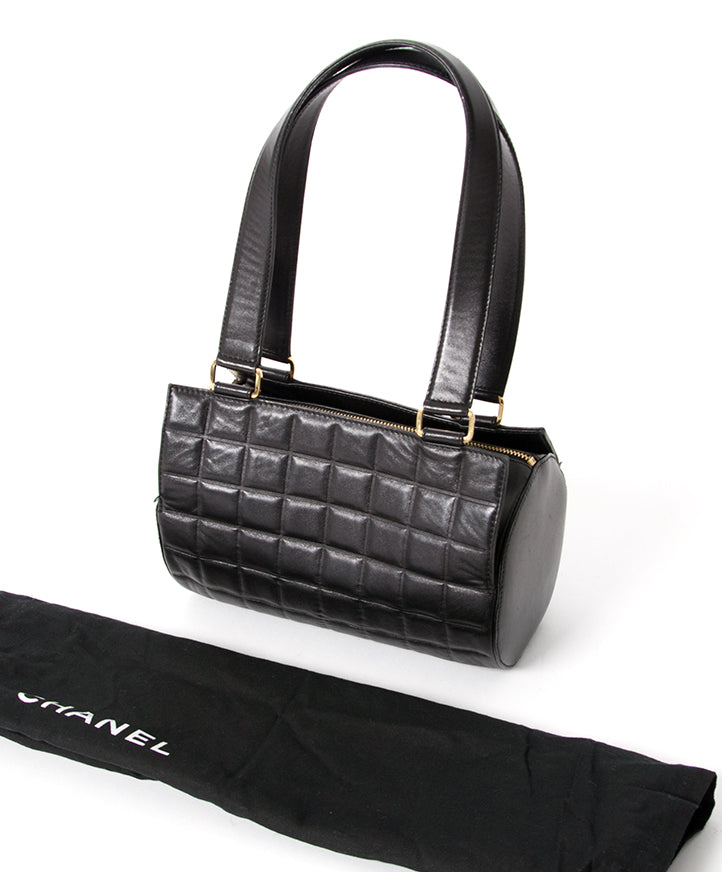 Authentique Chanel marques haut de gamme. Vente en ligne. La prix juste marques authentiques