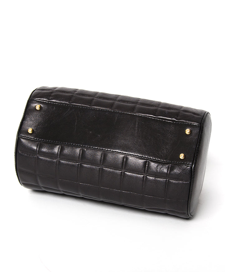 Authentique Chanel marques haut de gamme. Vente en ligne. La prix juste marques authentiques