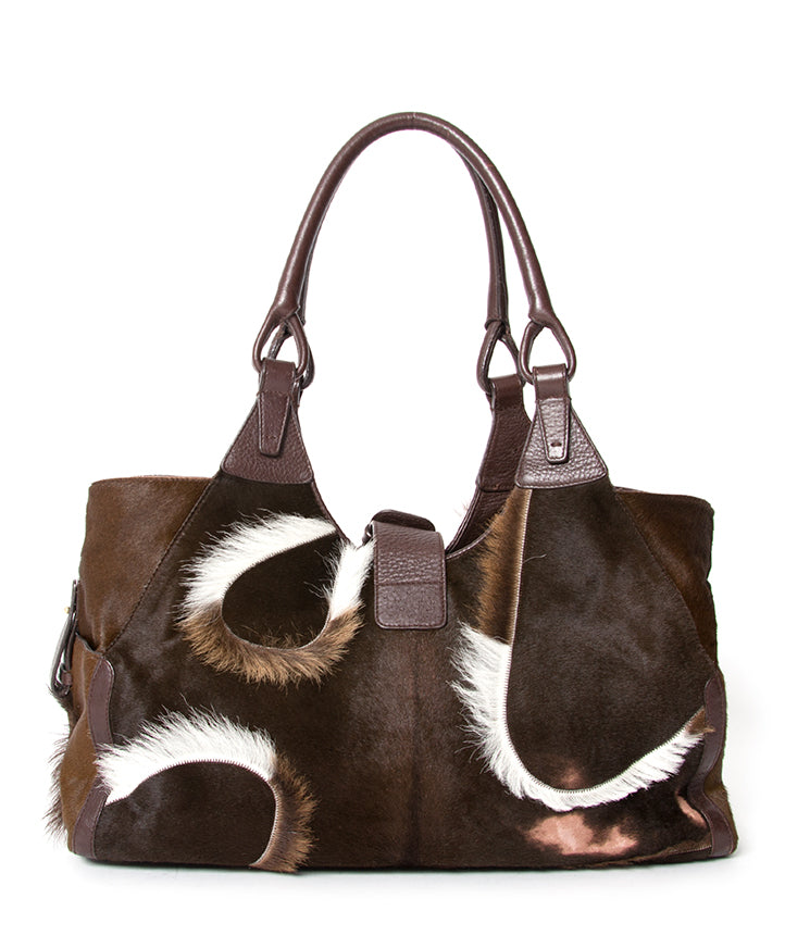 Authentic Ferragamo shop online for the best price. Reliable and safe webshop with authentic brands