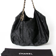 Chanel Satin Coco Cabas Tote authentiek tweedehands veilig online shoppen winkelen online webshop LabelLOV Antwerpen België mode stijl luxemerken luxe designer ontwerper