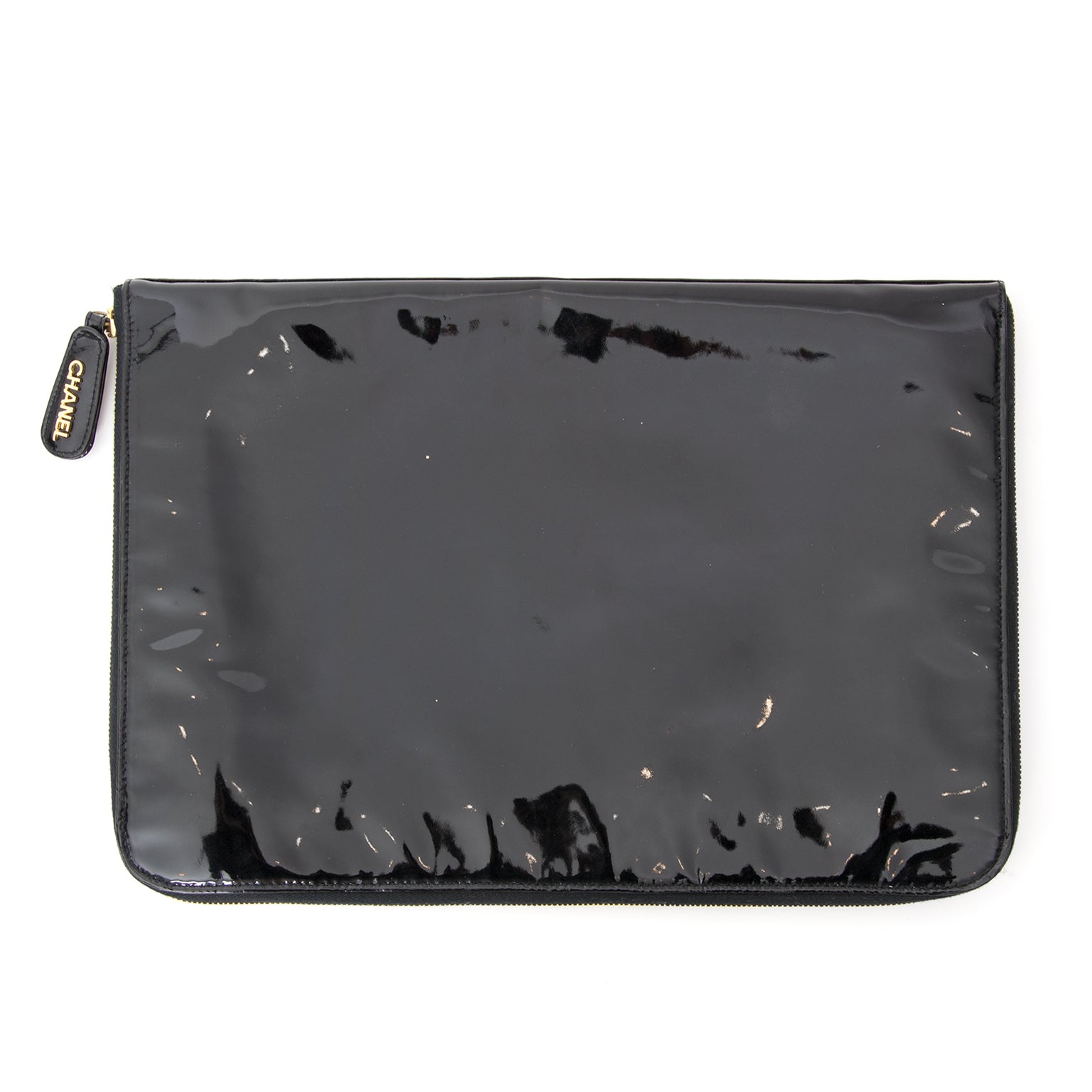 Chanel black patent leather briefcase/laptopcase. Koop authentieke tweedehands Chanel tassen met juist prijs bij LabelLOV.