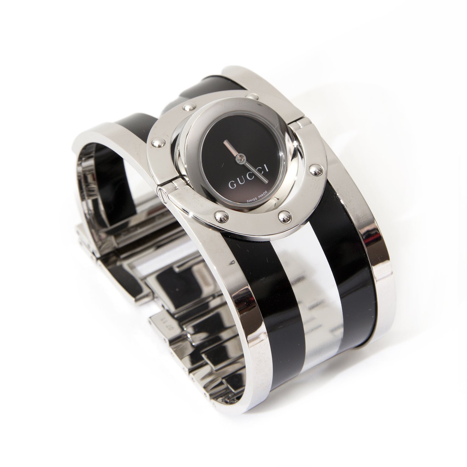 Gucci watch. Achetez de vintage Gucci items pour le bon prix chez LabelLOV.