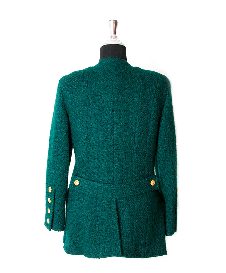 shop vintage Chanel blazers for the best price 100% authentic vintage luxury brands webshop labellov