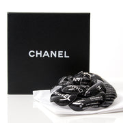 Chanel Camelia Brooch Limited Edition seconde main authentique accessoire en ligne shopping webshop Anvers Belgique LabelLOV en vogue mode style luxe marques designer