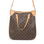 koop veilig online tweedehands designer Louis Vuitton Odeon Gm aan de beste prijs webshop labellov