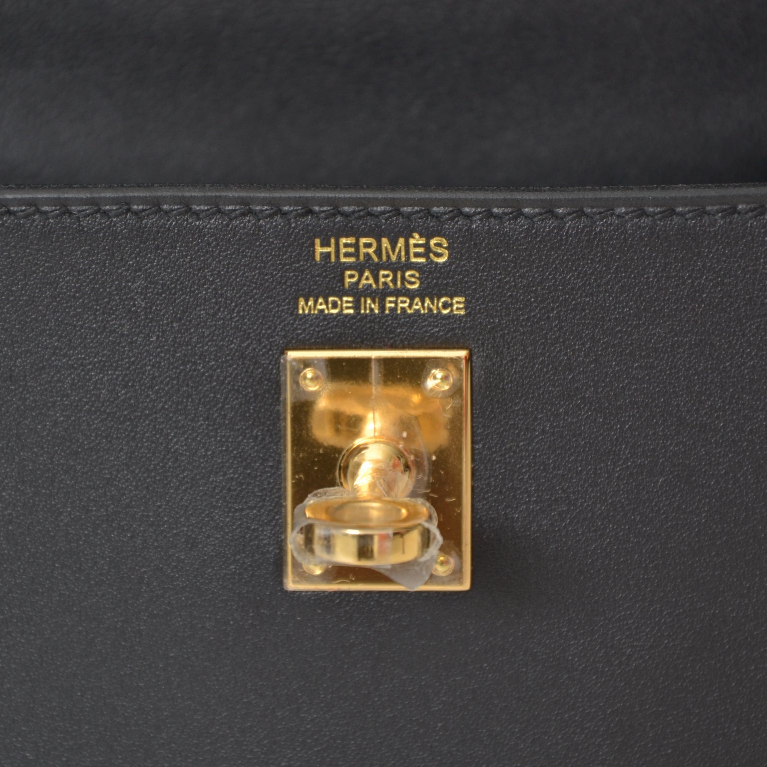 koop veilig online Brand New Hermes Kelly 25 Retourne Veau Swift Noir Black GHW aan de beste prijs