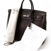 Hermès vintage handbag Buy authentic secondhand Hermès at the right price at LabelLOV vintage webshop. Safe and secure online shopping. Koop authentieke tweedehandsmerken tegen de juiste prijs op LabelLOV
