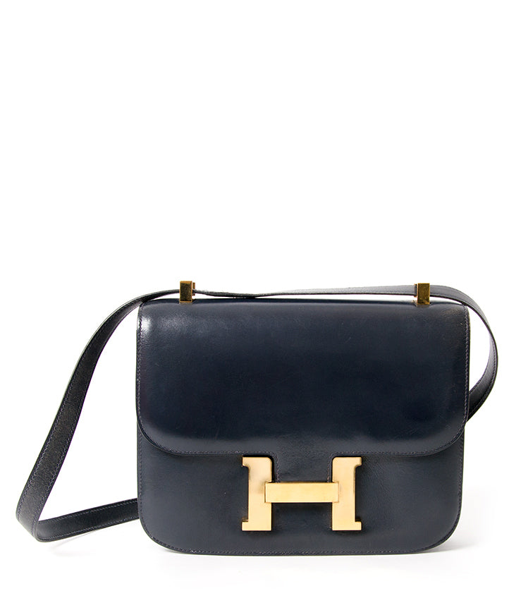 Vintage Authentic Hermès Constance Bag Navy Blue Marine. Buy and sell authentic secondhand Hermes at the right price at LabelLOV vintage webshop. Safe and secure online shopping. Koop authentieke tweedehands Hermes.