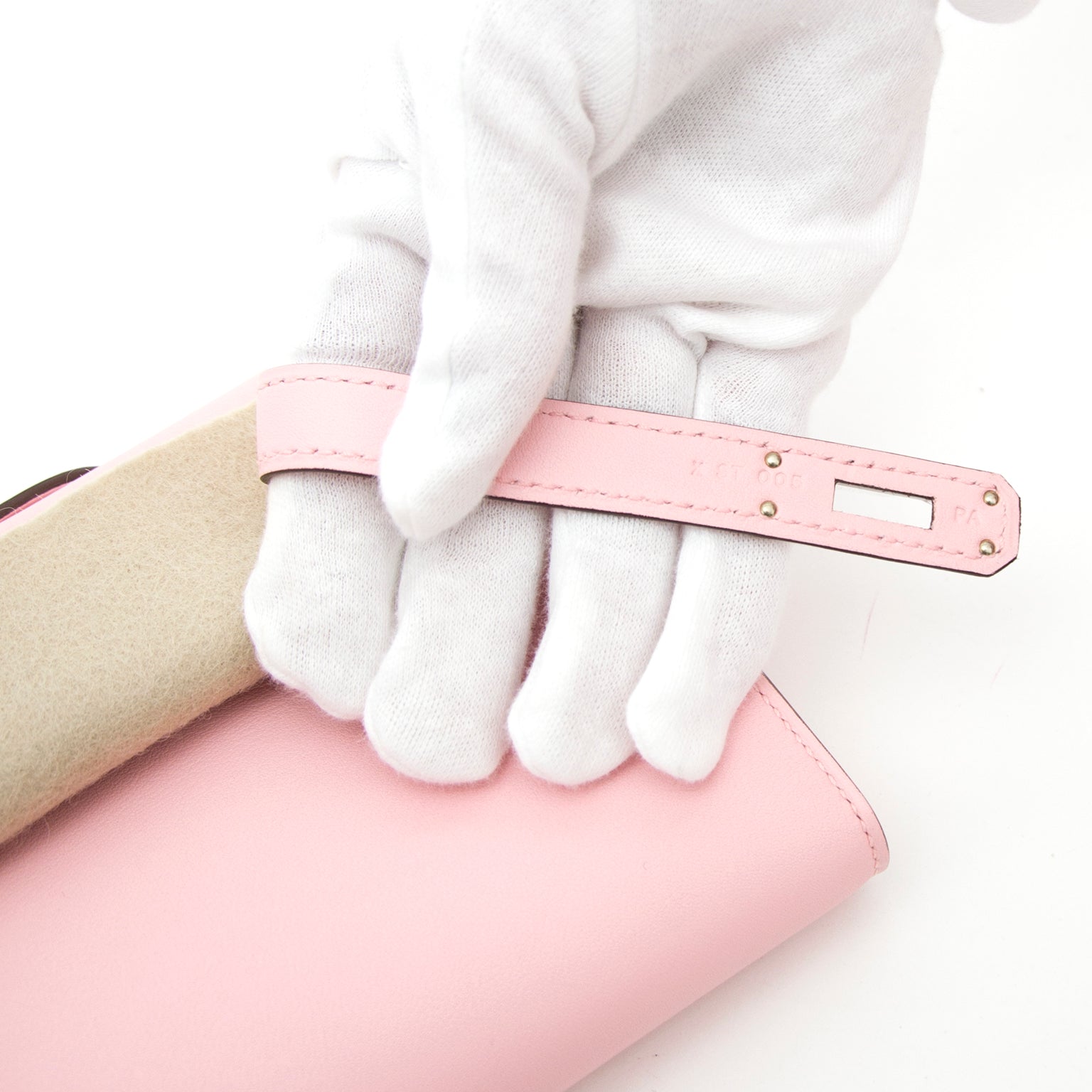 Hermès Kelly Cut Pochette Rose Sakura Swift Phw