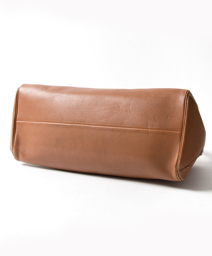 Delvaux Tempête Shoulder Bag in Cognac authentic second hand right price safe shopping webshop designer luxe bags items online shopping LabelLOV Antwerp Belgium shopping fashion bags