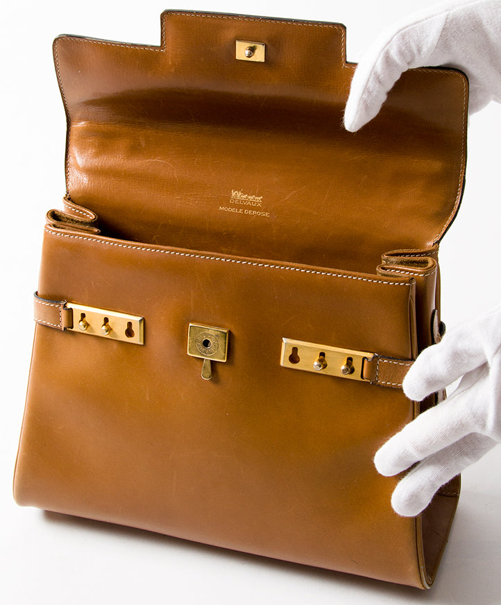 Delvaux Tempête Cognac Bag LabelLOV Antwerp Belgium webshop safe shopping online authentic luxury designers brands labels second hand