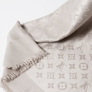 Louis Vuitton Beige Monogram Scarf seconde main shopping sécurité authentique Anvers Belgique LabelLOV en ligne webshop shopping achats luxe designer marques accessoires mode en vogue