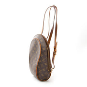 Vintage Louis Vuitton monogram backpack for the best price at Labellov webshop. Safe and secure online shopping with 100% authenticity. Vintage Louis Vuitton monogram sac à dos pour le meilleur prix.