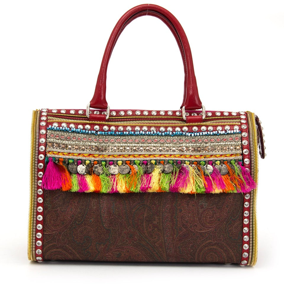 Buy Etro Embellished Top Handle handtas at the right price at LabelLOV vintage webshop. Luxe, vintage, fashion. Safe and secure online shopping. Antwerp, Belgium.