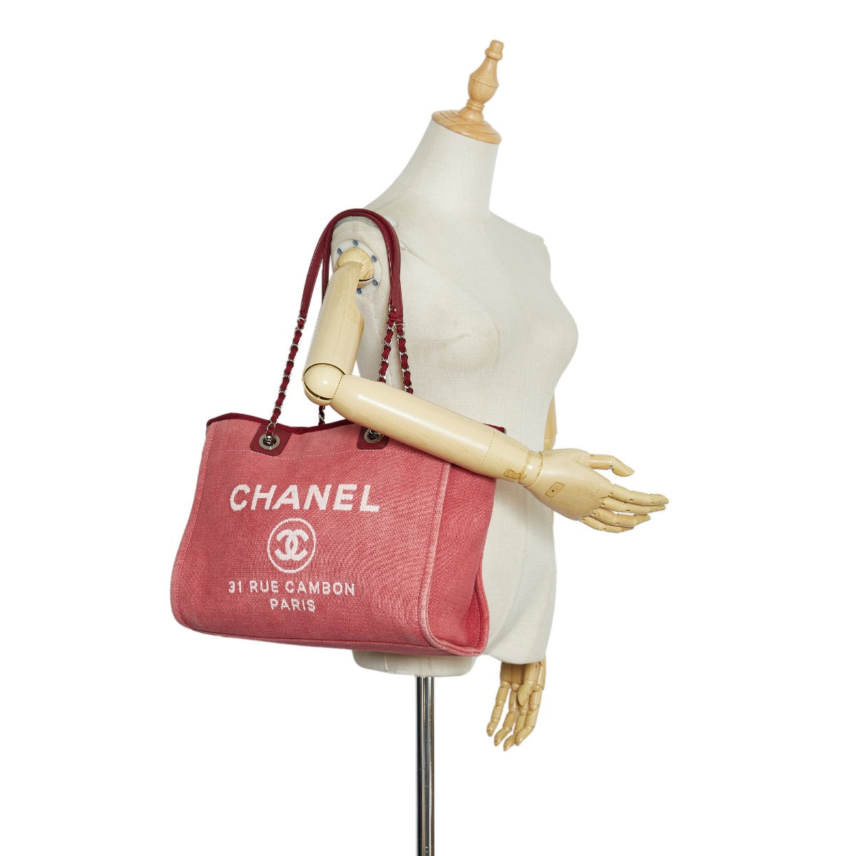 Shop safe online at Labellov in Antwerp, Brussels and Knokke this 100% authentic second hand Chanel Framboise Small Deauville Shoulder Bag