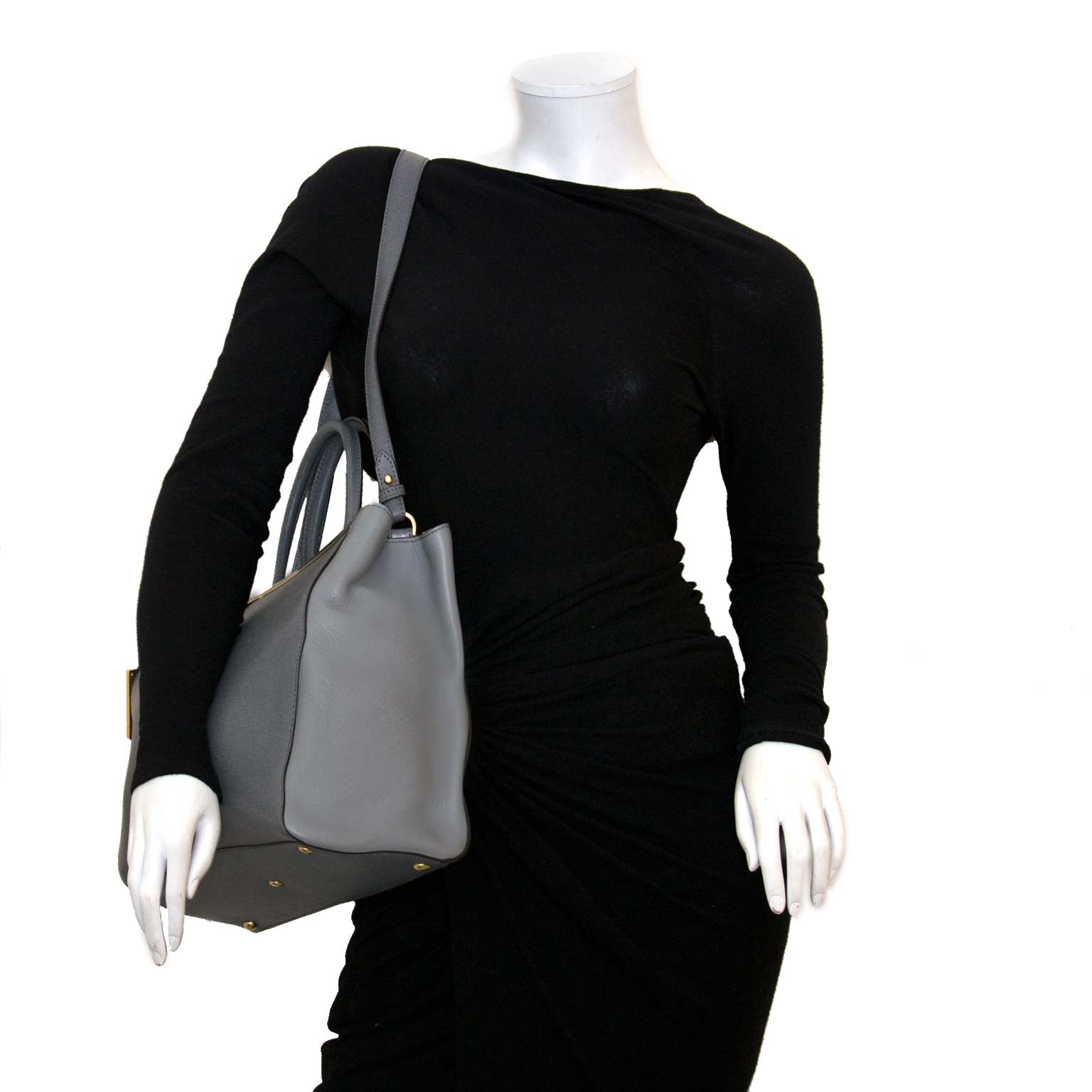 Fendi 2 Jours nu online bij Labellov vintage webshop