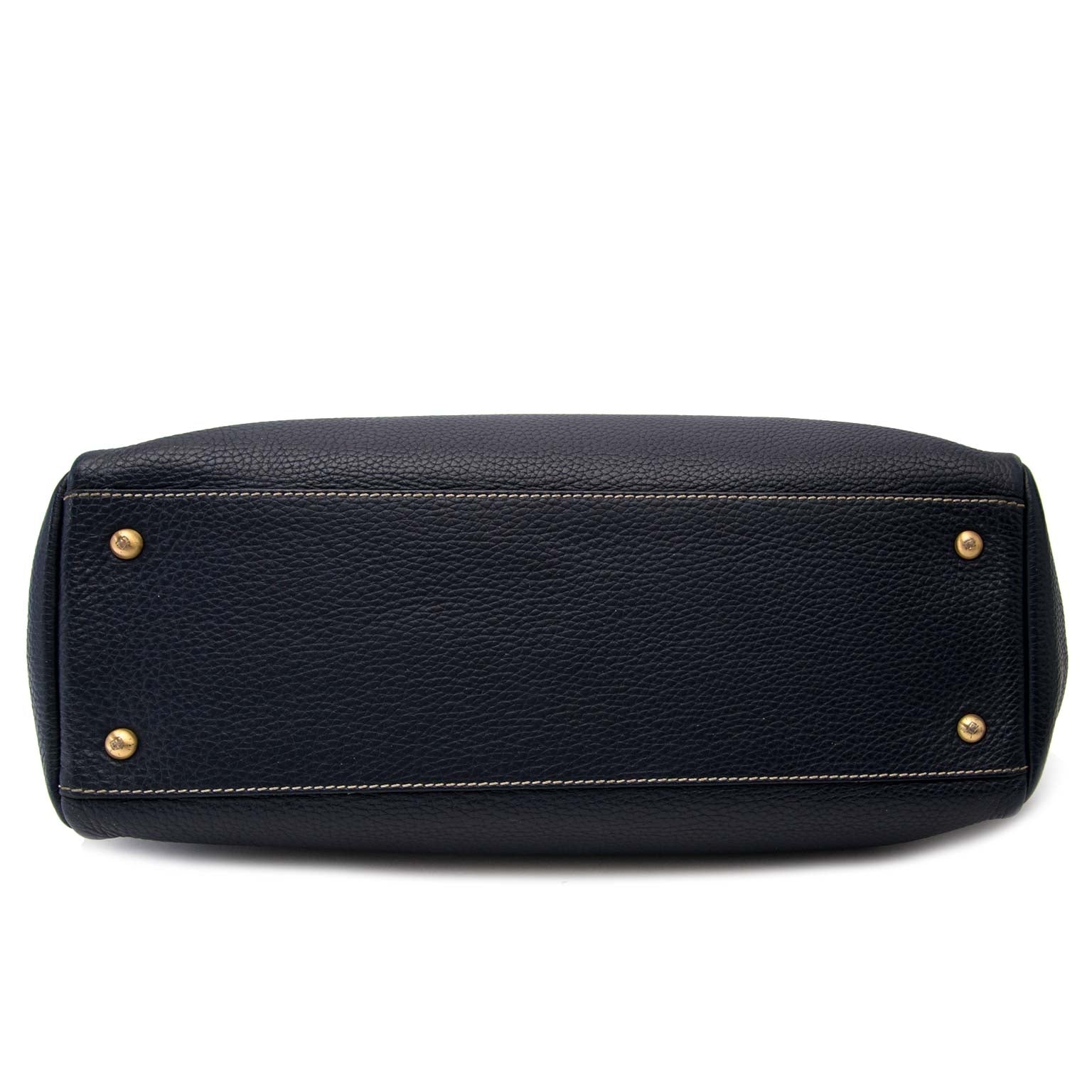 Fendi Dark Blue Peekaboo shop safe online at the best price your secondhand Fendi Dark Blue Peekaboo
