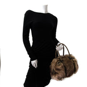 Koop en verkoop uw Fendi Furry Shoulder Bag aan de beste prijs bij labellov in Antwerpen