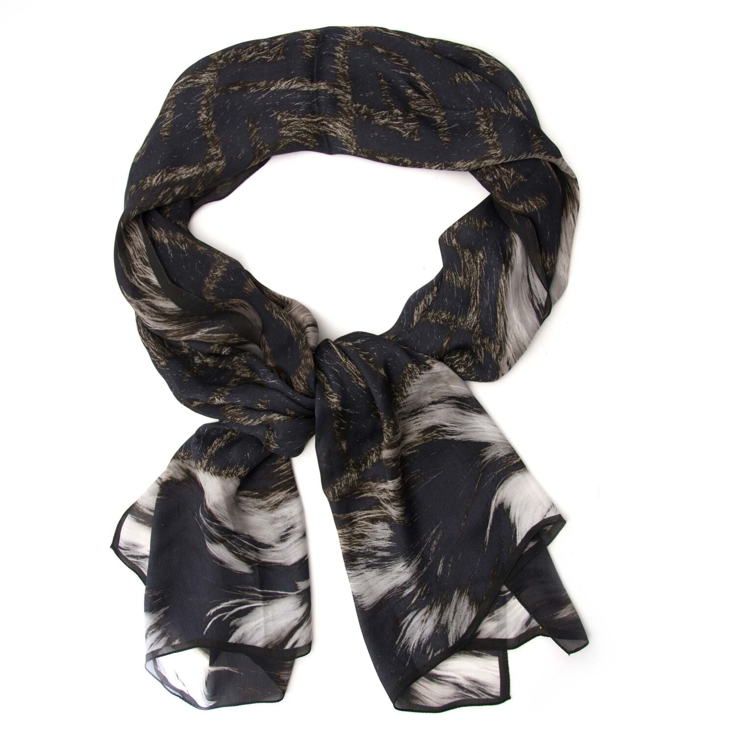 Beautiful scarf from Fendi, now for sale on labellov.com