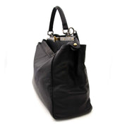 Achetez un authentique Fendi Peekaboo en noir pour le bon prix chez LabelLOV.