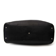 Compra una cartera Fendi Peekaboo en negro de cuero muy en moda para el precio correcto en LabelLOV.