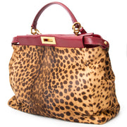 acheter en ligne pour le meileur prix sac a main Use the one handle to carry in your hand or by your side or the longer shoulder strap.