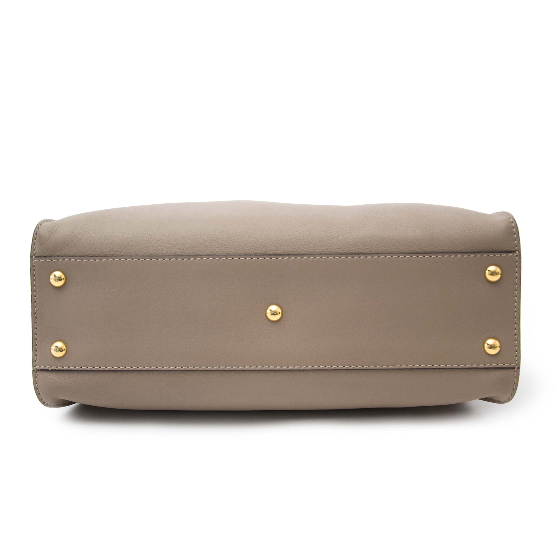 koop online aan de beste prijs Fendi Peekaboo Dove Grey Leather Handbag