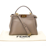koop online aan de beste prijs Fendi Peekaboo Dove Grey Leather Handbag