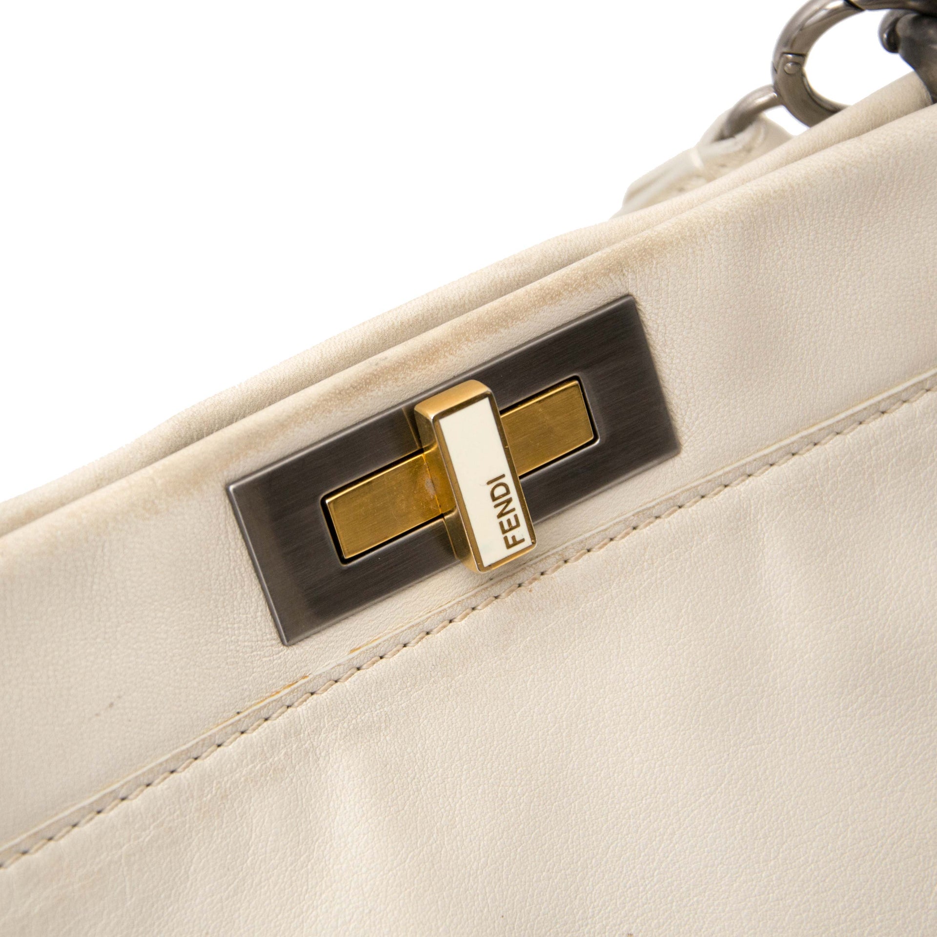 Fendi White Leather And Pink Python Large Peekaboo Bag jou tweedehands merkhandtas