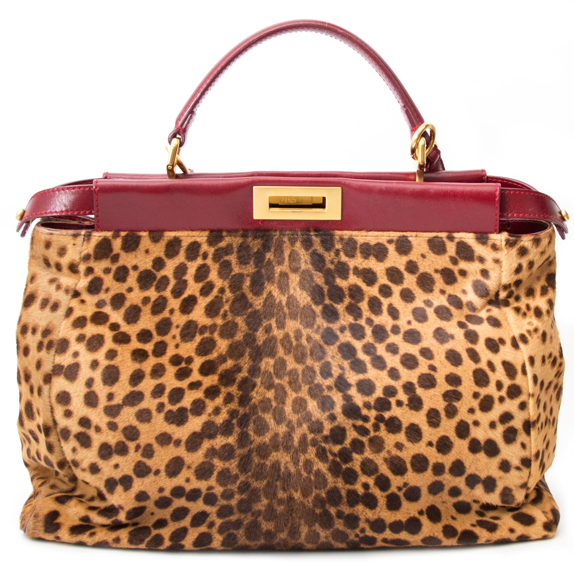 acheter en ligne pour le meileur prix sac a main Use the one handle to carry in your hand or by your side or the longer shoulder strap.