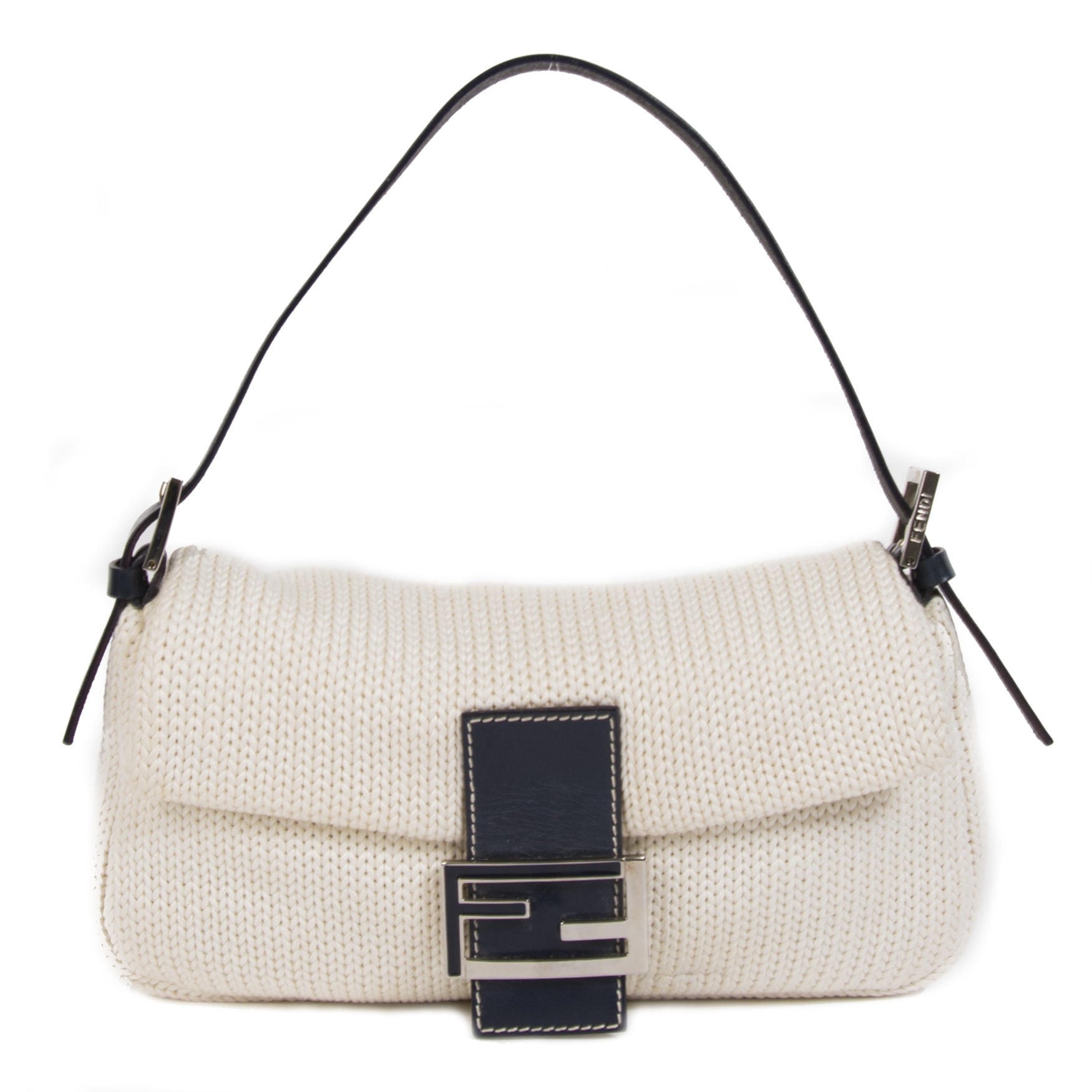 Fendi Ivory Knitted Baguette Bag aan de beste prijs bij Labellov