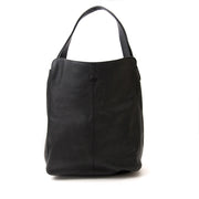 Vintage Tod's handbag for the best price at Labellov webshop. Safe and secure online shopping with 100% authenticity. Vintage Tod's sac à main pour le meilleur prix.