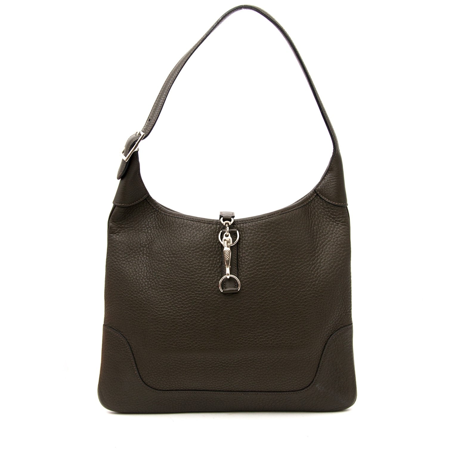 Vintage Hermès Chamonix Trim for the best price at Labellov webshop. Safe and secure online shopping with 100% authenticity. Vintage Hermès Chamonix Trim pour le meilleur prix.