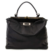 Buy an authentic secondhand Fendi Peekaboo bag in black at the right price at LabelLOV vintage webshop. Safe and secure online shopping.