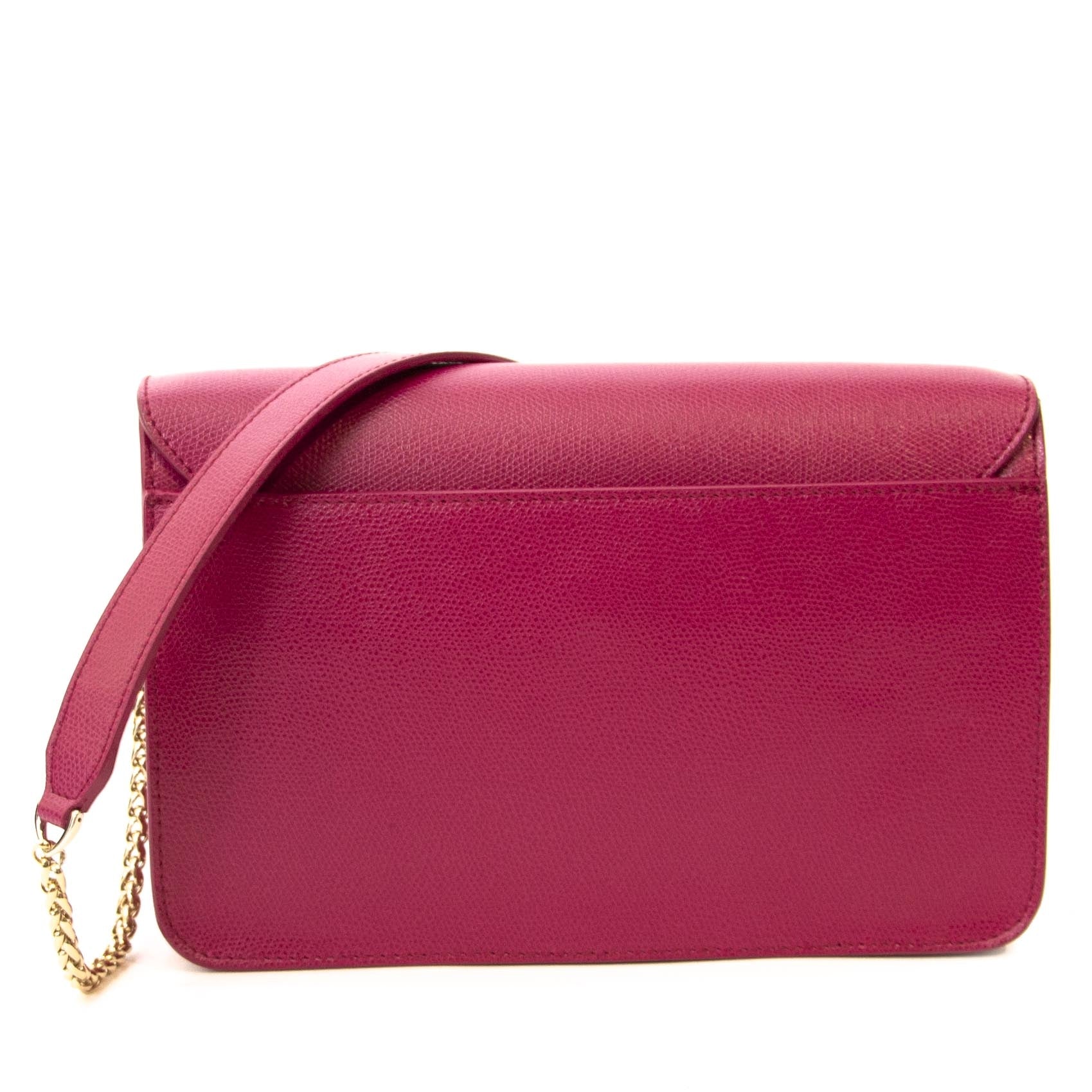 Achetter un sac a main de Furla chez LabelLOV pour un bon pris
