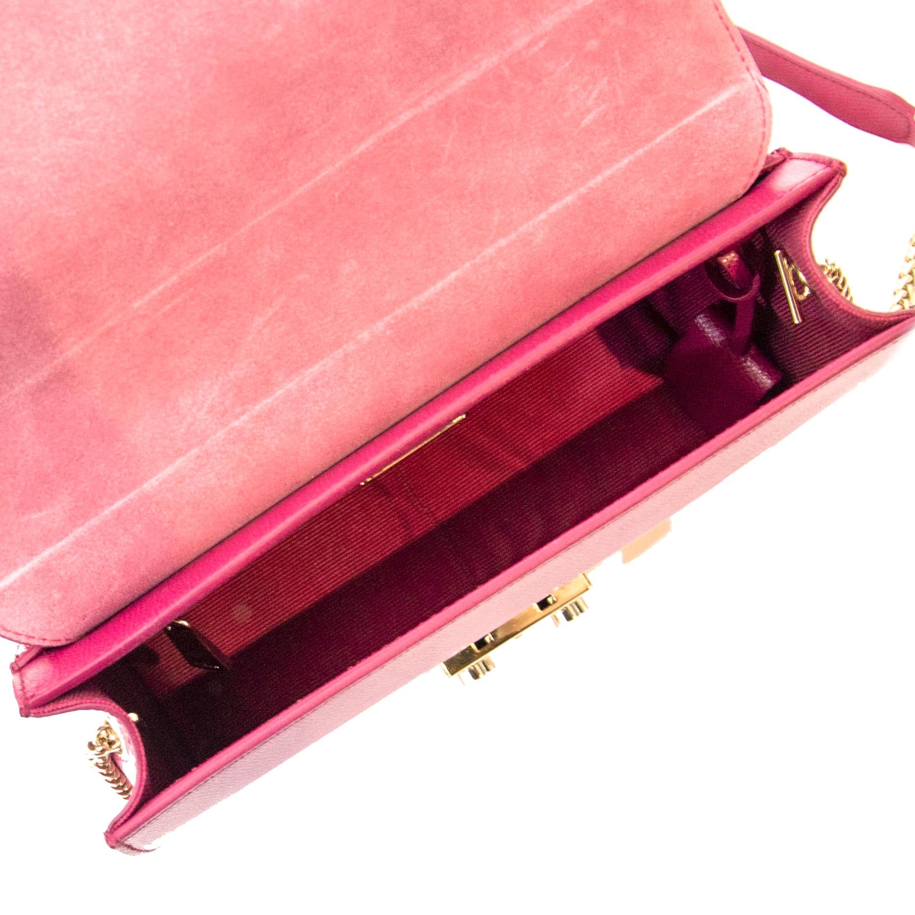 Achetter un sac a main de Furla on linge, shop sécure chez LabelLOV