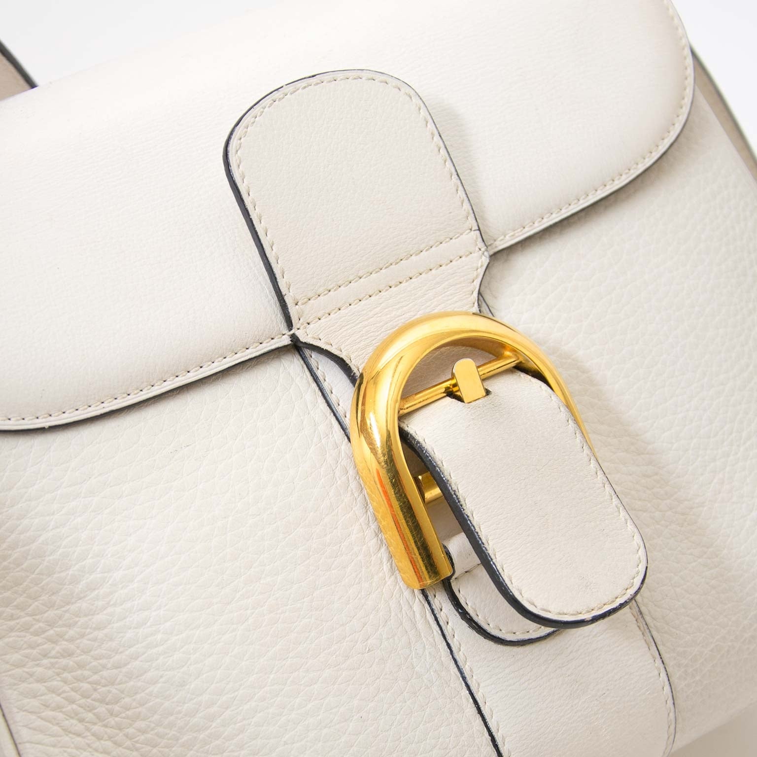 authenitque Delvaux Brillant White PM Bag + Strap en vendre chez labellov
