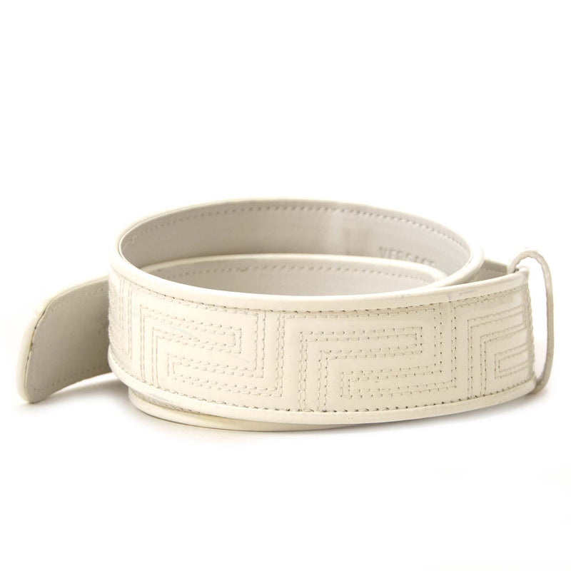 Koop en verkoop uw authentieke Gianni Versace Couture White Patent Belt aan de beste prijs