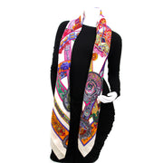 Buy safe online at the best price Hermès 'Songe de la Licorne' scarf. Brand New real designer secondhand luxury , worldwide shipping 100% authentic. acheter en ligne pour le meilleur prix écharpe.