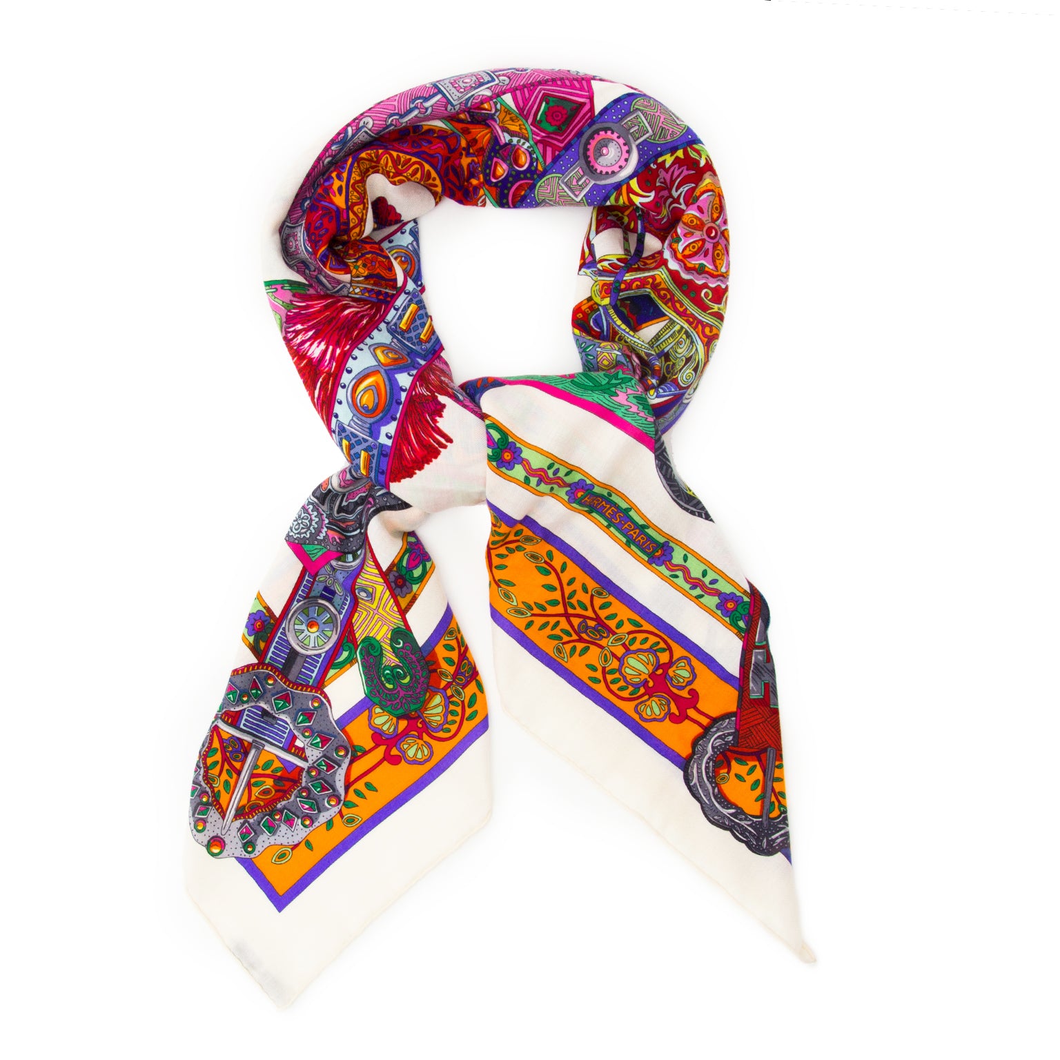 Buy Hermès 'Songe de la Licorne' Scarf at the right price at LabelLOV vintage webshop. Luxe, vintage, fashion. Safe and secure online shopping. Antwerp, Belgium.