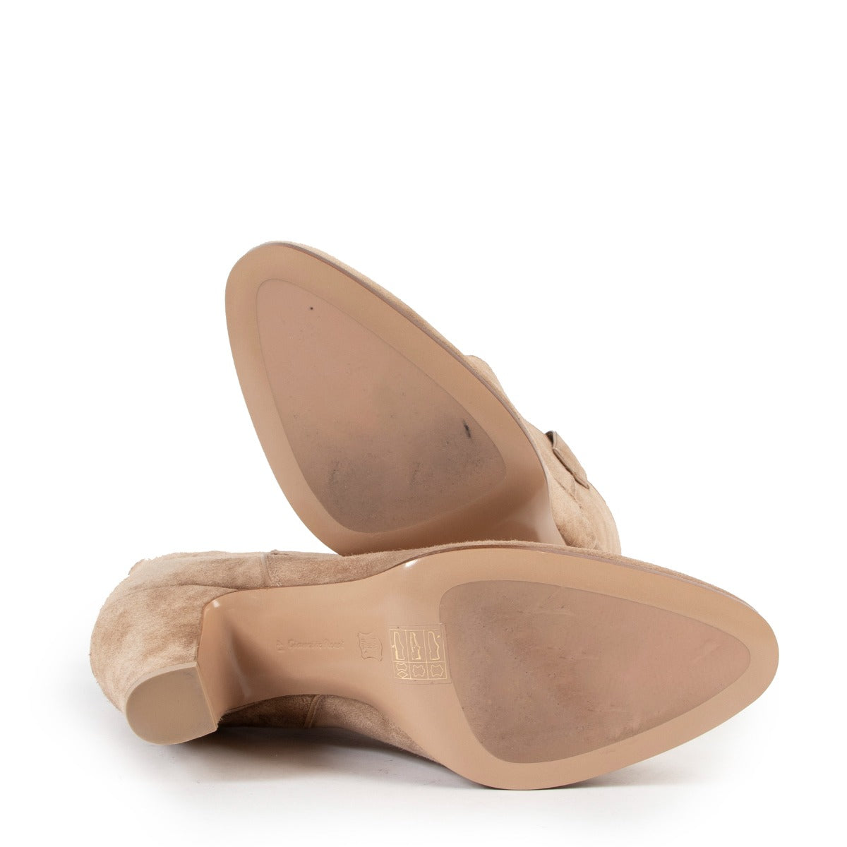 Buy an authentic second hand pair of Gianvito Rossi Beige Suede Boots - Size 41 as new at Labellov