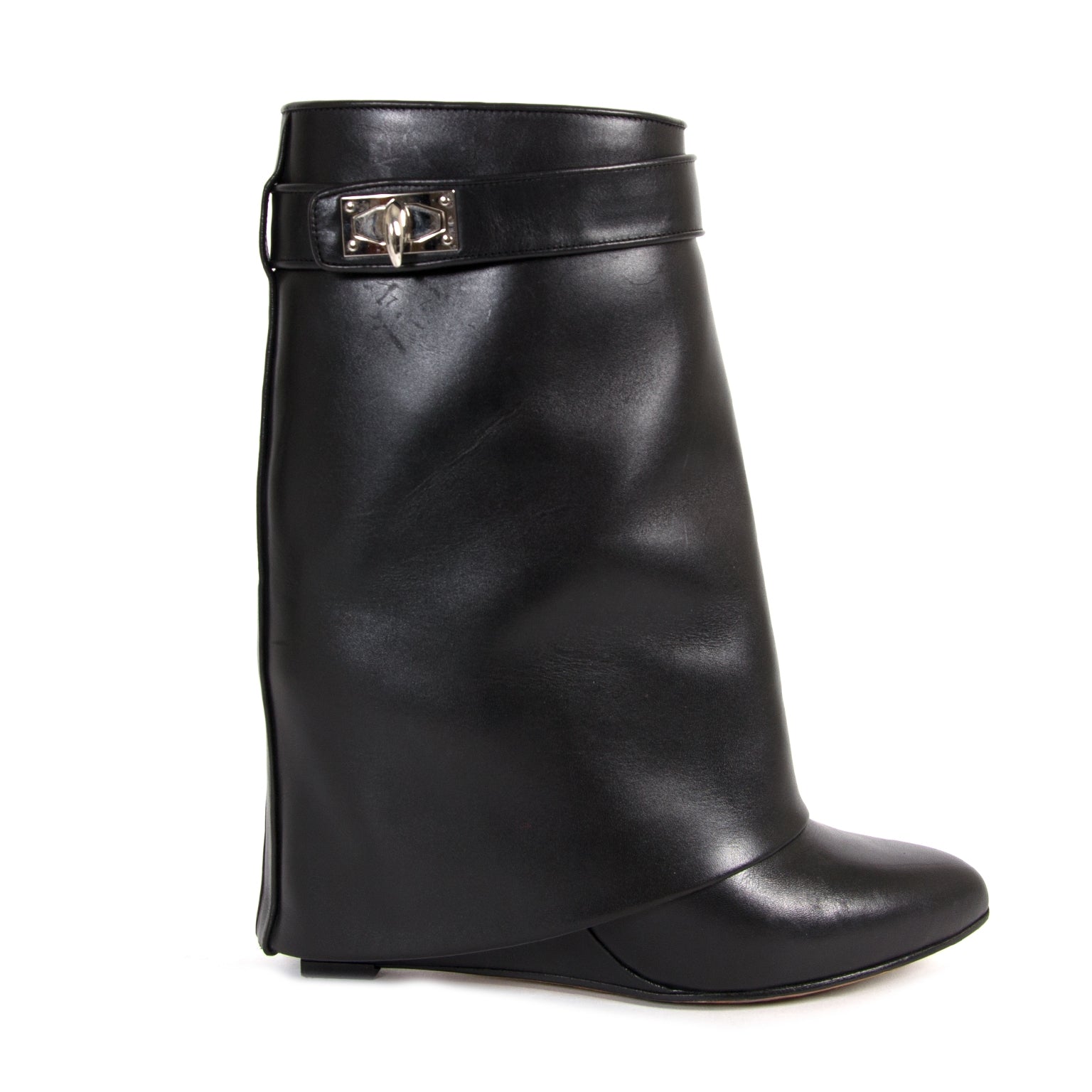 Givenchy Black Shark Lock Boots for the best price available at Labellov