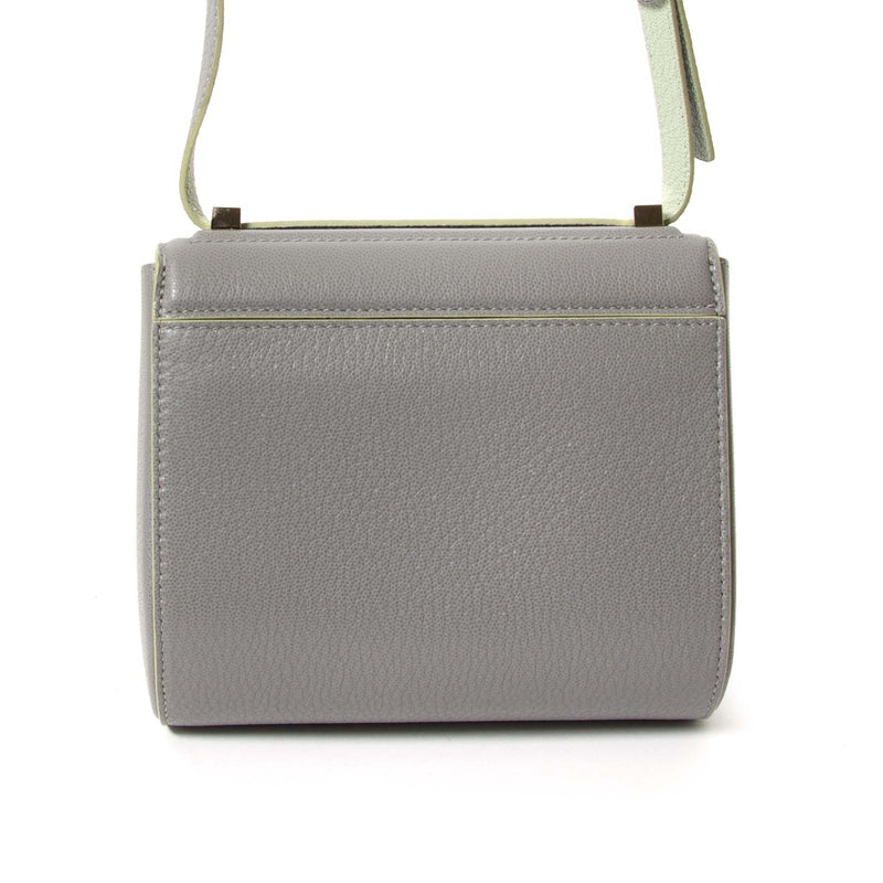 koop Givenchy Pearl Grey Pandora Box Crossbody Bag en betaal veilig online
